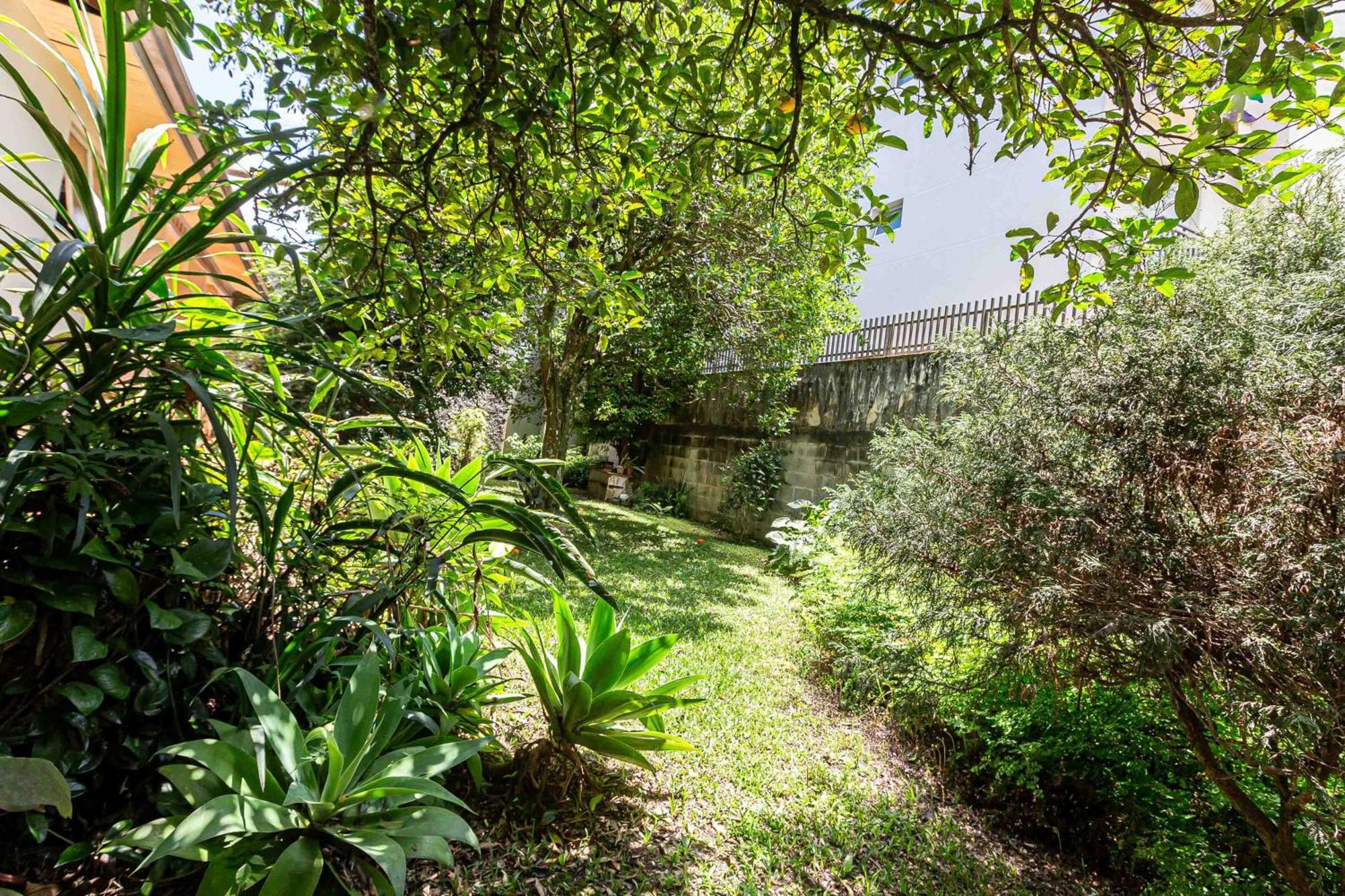 Memora Guesthouse Curitiba - Quartos Em Casa Proximo Ao Parque Bacacheri エクステリア 写真