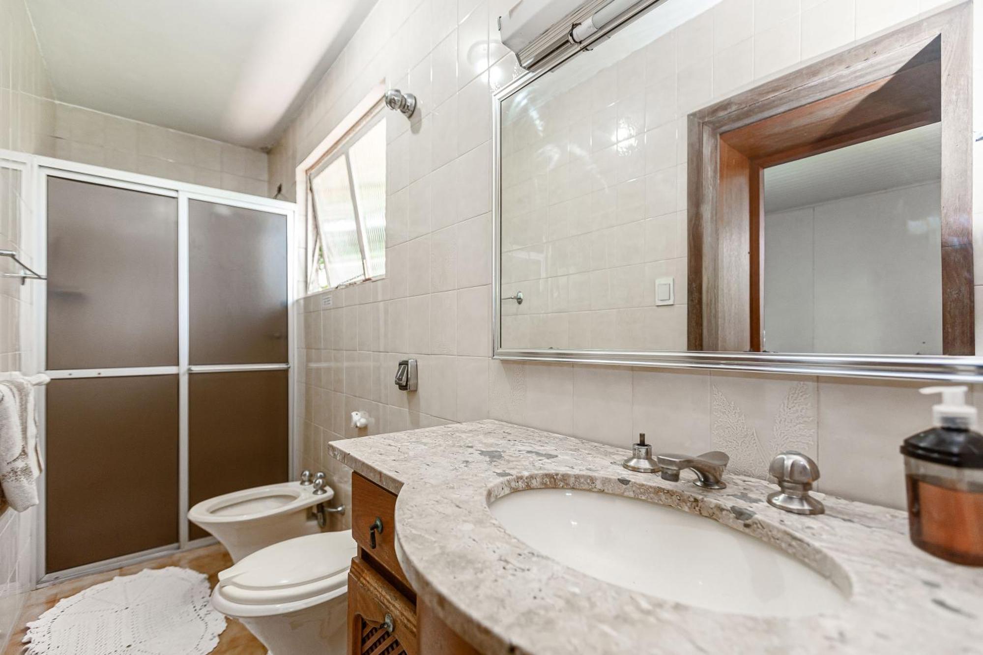 Memora Guesthouse Curitiba - Quartos Em Casa Proximo Ao Parque Bacacheri エクステリア 写真