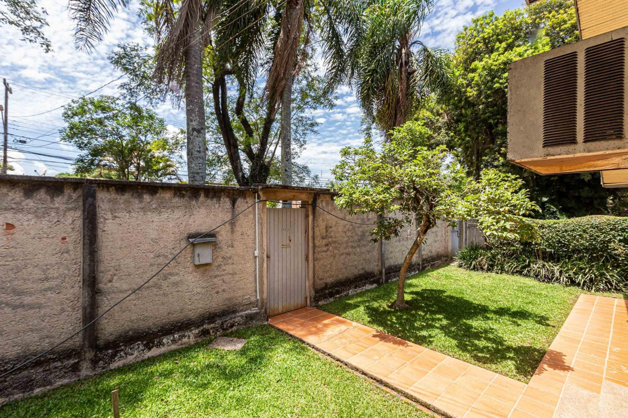 Memora Guesthouse Curitiba - Quartos Em Casa Proximo Ao Parque Bacacheri エクステリア 写真