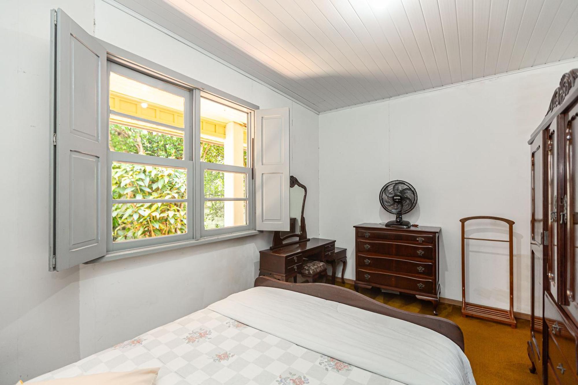 Memora Guesthouse Curitiba - Quartos Em Casa Proximo Ao Parque Bacacheri エクステリア 写真