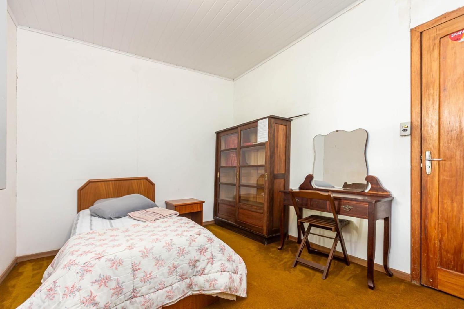 Memora Guesthouse Curitiba - Quartos Em Casa Proximo Ao Parque Bacacheri エクステリア 写真